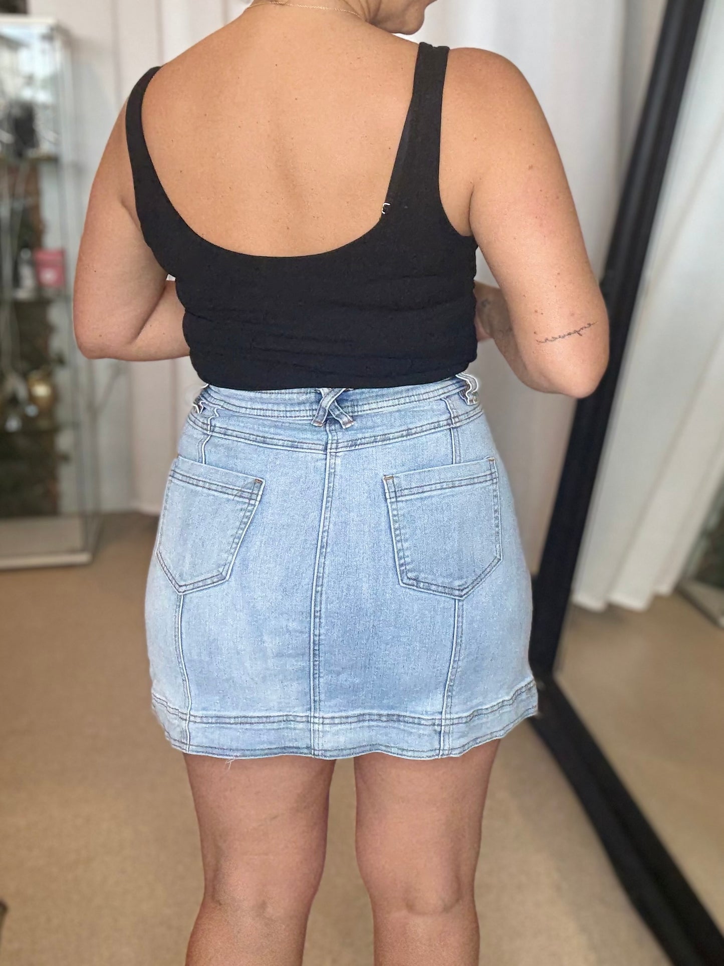 TARA - LIGHT BLUE high waisted stretch mini skirt