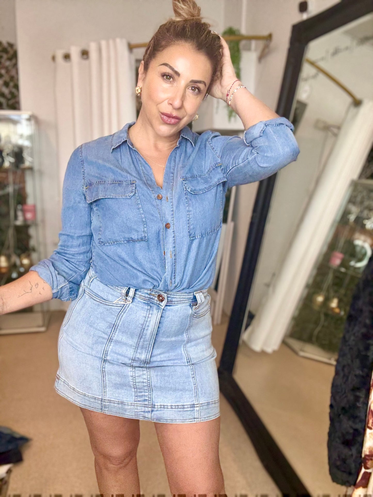 TARA - LIGHT BLUE high waisted stretch mini skirt