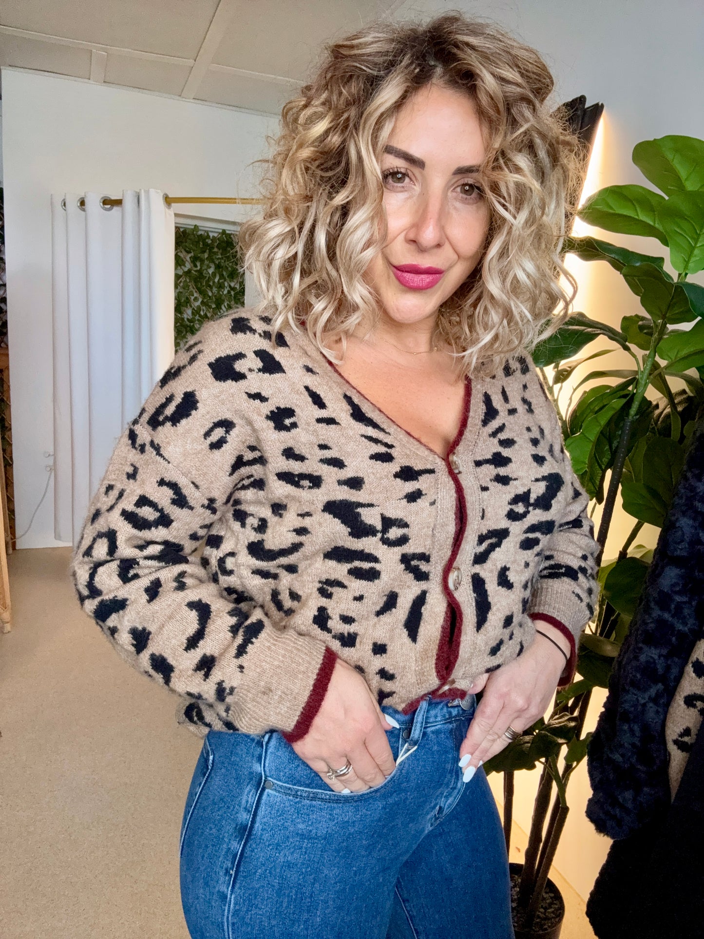 OLIVER - MID BLUE Straight Leg Denim