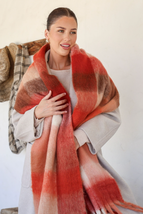 RHI RHI  - Red, Pink and Brown scarf with tassels