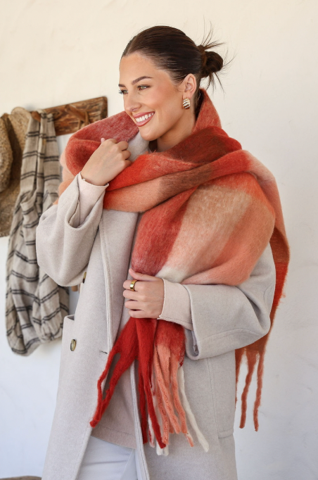 RHI RHI  - Red, Pink and Brown scarf with tassels